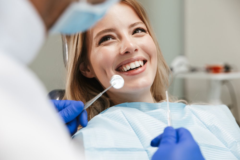 Image,Of,Pretty,Young,Woman,Sitting,In,Dental,Chair,At